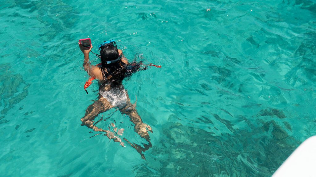 East Island Tours