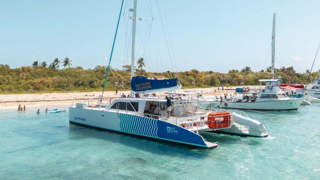 Icacos Snorkeling and Beach Tour